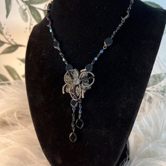 Vintage Belladonna Canada Black Iridescent Flower Drop Necklace Gothic Victorian