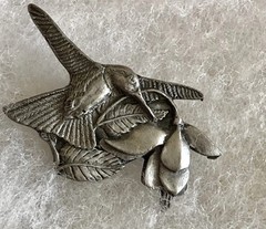Vintage Birds and Blooms Pewter Pin Hummingbird Brooch 1995-1996 Premier Edition