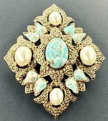 Vintage Sarah Coventry 1968 Remembrance Faux Turquoise Pearl Pendant Brooch Pin