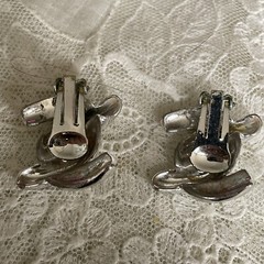 Vintage Silver Tone Clip On Earrings Jewelry JMS-27