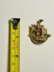 Vintage Spanish Damascene Ship Brooch – Spain – Gold Tone & Red Enamel 1.5”