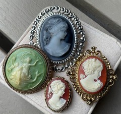 Vintage CAMEO BROOCH PIN LOT Mermaid Girl Dolphin Profiles Acrylic Resin Plastic