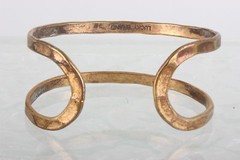 LUCKY BRAND BRASS CUT OUT DESIGN CUFF BRACELET FASHION SIGNED 6874B