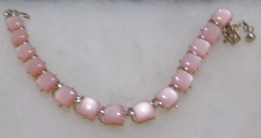 VINTAGE SIGNED CORO PINK THERMOSET NECKLACE 1950’S – 1960’s