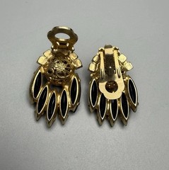Juliana D&E Clip On Earrings Black Gold Filigree Navette VTG Book Piece Ref 5747