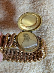 Antique D.F. Briggs CARMEN Sweetheart Expansion Bracelet Engraved Monogram