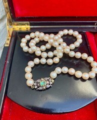 Antique 24″ Pearl Necklace, 18k Diamond Emerald Clasp, Spain Estate, 8 Diamonds