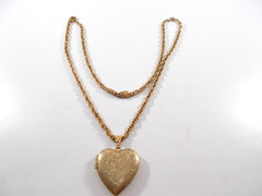 1928 Jewelry Company Gold Tone Heart Photo Locket Pendant Necklace Free Shipping