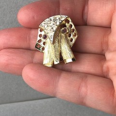 Vintage Elephant Brooch Mid Century Modern Gold Tone Rhinestone Red Eyes Mod Pin