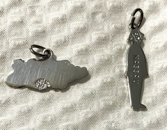 2 VTG Sterling Silver Enamel Charms Pendants Nassau Bahamas Map and Policeman
