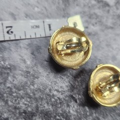 Vintage Gold Tone Red Cabochon Clip On Statement Earrings Round 1 Inch