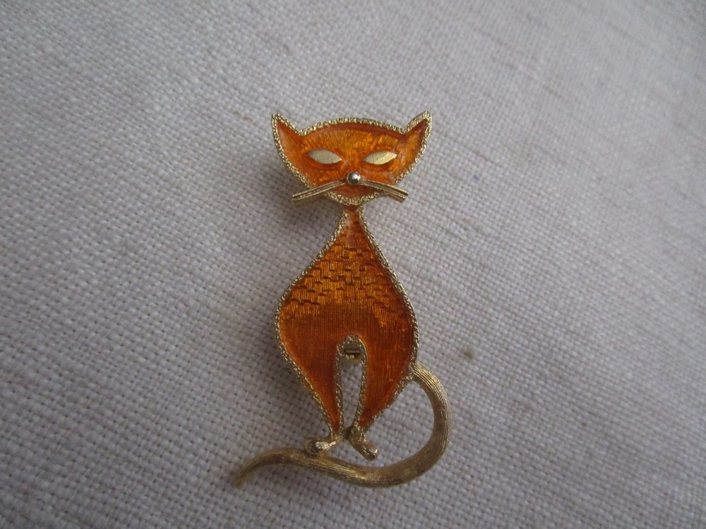 VTG LG/ Lind Gal Orange enameled Cat Pin/brooch modern JL25-35