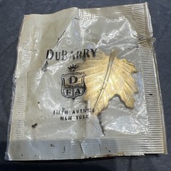 Vintage DFA DuBarry Leaf Brooch Gold Tone Pin Brooch Sealed Autumn Fifth Avenue
