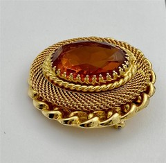 Vintage 1980’s Large Citrine Glass Stone Gold Tone Layered Mesh Metal Brooch Pin