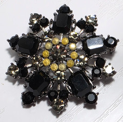 Vintage Flower Rhinestone Brooch 45mm Black Clear Lucite Burst Gunmetal Tone