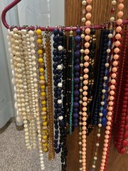 Lot Of 35 Vintage Beaded Necklaces Various Colors, Styles & Lengths