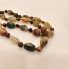 Vintage Agate Bead Necklace Circa 1970