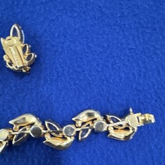 Weiss Signed Gold Tone Clear & AB Rhinestone Leaf Bracelet Earrings Brooch Set