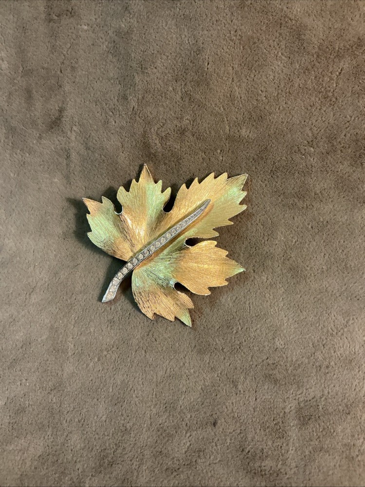 Vintage 1970S Mid-Century Gold Tone Metal Leaf Pin With White Rhinestones