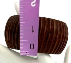 Wooden Bangle Bracelet Carved Ribbed Boho Vtg 1970s MCM Approx 1.5 Inches Wide