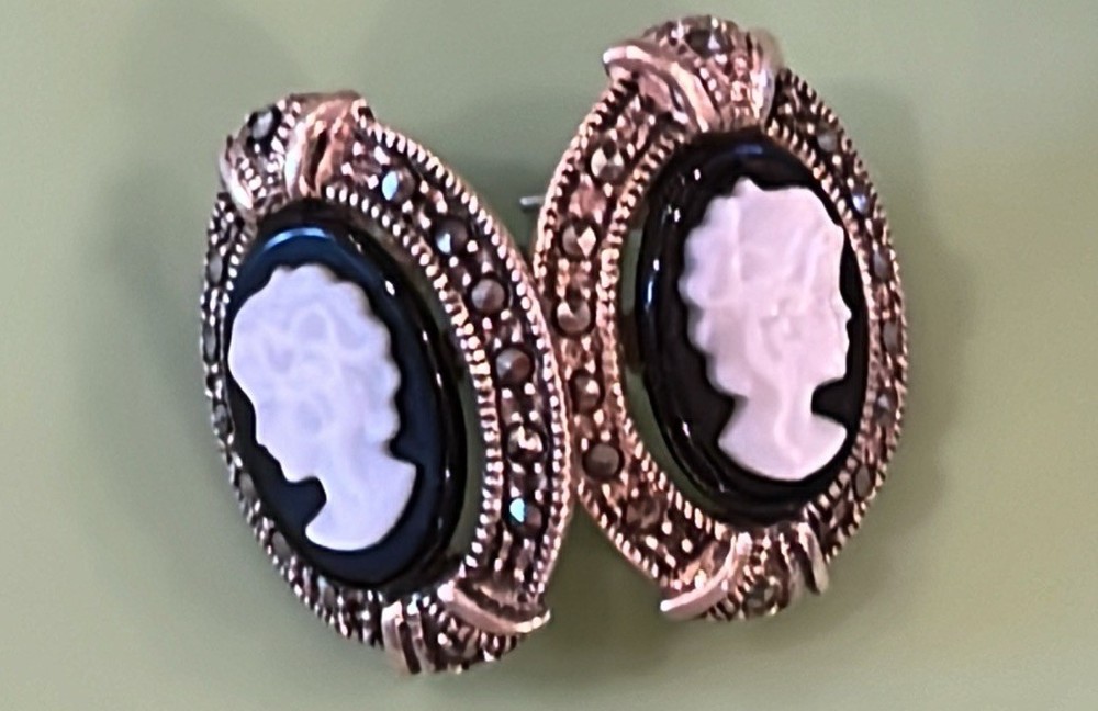 Vintage Cameo Black Onyx & Marcasite 925 Sterling Silver Earrings