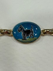 Vintage gold tone glass reversed painted Essex crystal dog bracelet 8 1/4”