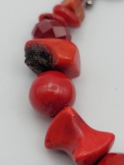 Vintage Red Coral Glass Mix Beaded Bracelet 6.25″
