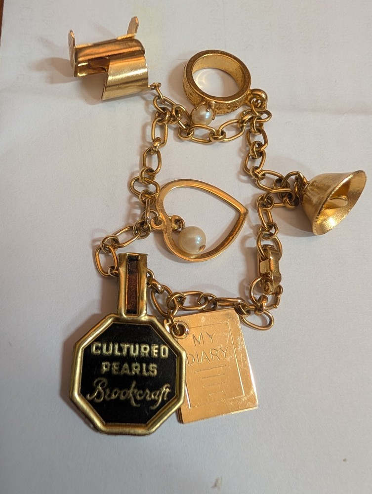 Vintage Brookcraft Charm Bracelet w/Cultured Pearls
