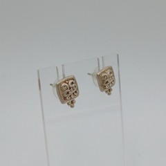 VTG 925 SD Square Stud Earring 0.5in Sterling Silver 2g Artisan Scroll Tile Bead
