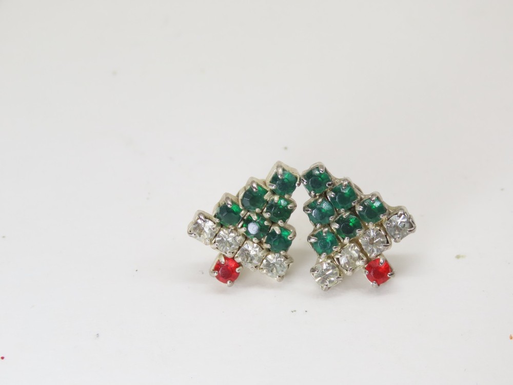 Christmas Trees Rhinestone Earrings Pierced Silver Tone Prong D3090