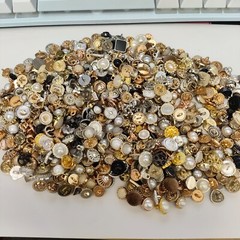 Vintage-now Costume Jewelry makeing Lots button Read Description 50pcs