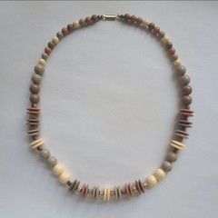 Vtg Four Chunky Beaded Necklaces 15-28″ Colorful Neutral Long Boho Classic Chic