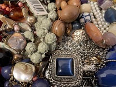 4Lb Mixed Mystery Jewelry Lot Vintage Mod Boho Bead Necklaces Bracelets Earrings