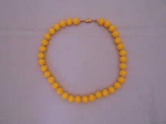 Vintage Yellow Round Beaded Necklace, Barrel Screw Clasp, Women/Jewelry