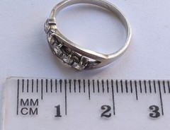 Vintage ring sterling silver 925 Size 6 Weight 1.86 g. Gold insert 9 ct.