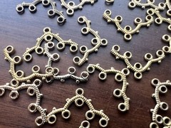 36 Vintage Gold Tone Connector Chandelier Findings 12x20mm Jewelry Making￼ lot