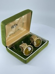 Swank Wrap Cufflinks oval green and brown resin Ruffled edge design