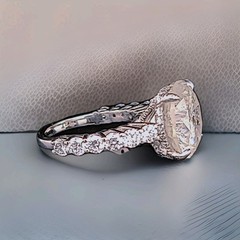 Vintage Platinum Engagement Ring 9.65CT. Natural Diamond Round Shape AGI Cert