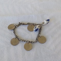 Vintage 1950-1970 Netherlands 10 Cent Coins Charm Bracelet Dutch Clogs 6″