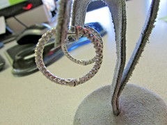 1.35 ctw VS1- VS2-G/H Diamond Hoop Earrings 14k White Gold 1 inch Make Offer