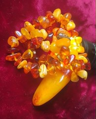 Vintage Baltic Butterscotch Egg Yolk and Cognac Amber Tear Drop Necklace 16.5″