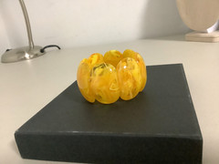 Vintage Art Deco faux egg yolk amber lucite bracelet large link stretch beauty