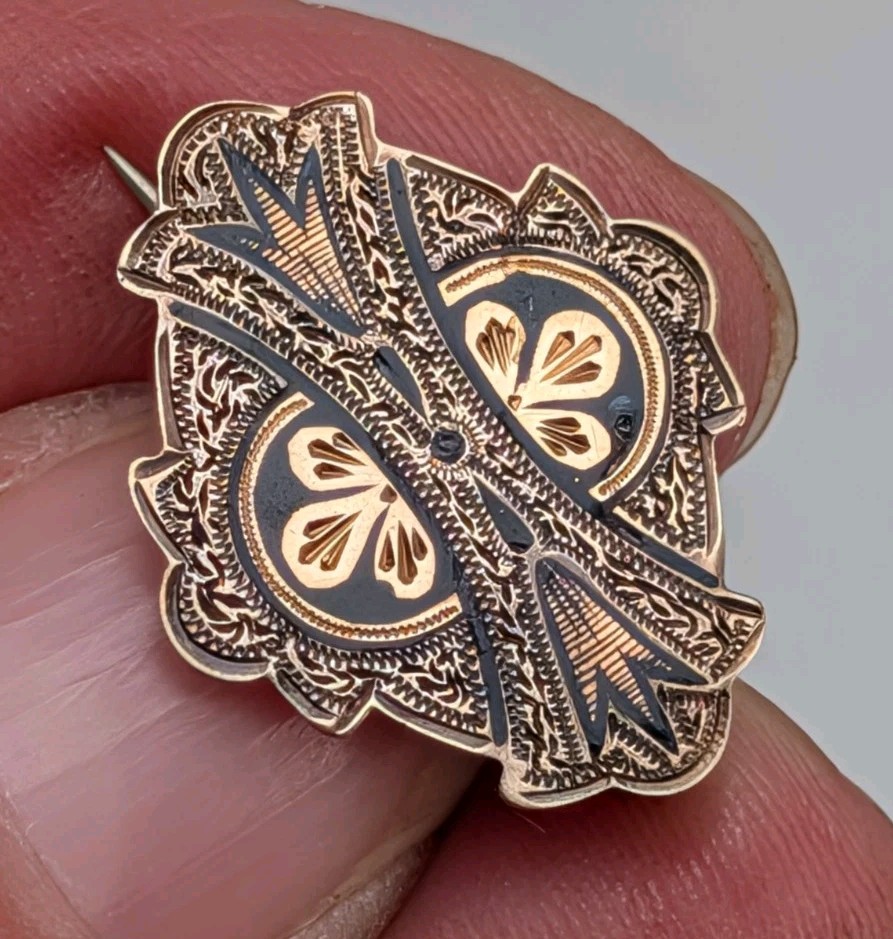 Antique Victorian Etruscan Revival Era 12kt Gold Filled Niello Brooch / Pin