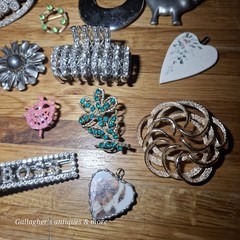 Vintage mixed Costume Jewelry brooch Lot + Etc Rhinestones Hair barrettes Charms