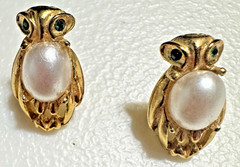 Ballou Reg’d Owl Scatter Pins Pair Vintage Faux Pearl Green Rhinestone Eyes Set