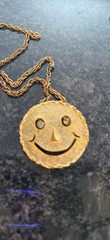 VINTAGE Smiley Face Brooch Pendant Brushed Gold Tone Rhinestone Dangly Eyes