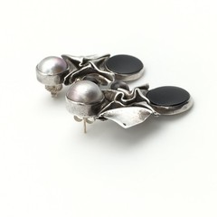 22g Vintage Sterling Silver Black Onyx & Pearl Earrings Marked Sterling #69