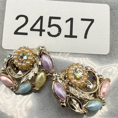 Vintage Clip On Earrings Gold Tone Pastel READ