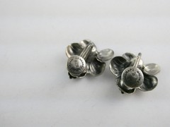 Vintage Danecraft Sterling Silver Hibiscus Flower Screwback Earrings 5.4g .75 In