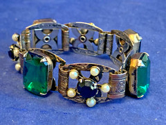 Vtg Art Deco Bracelet 7″ Fashion Jewelry Green Emerald Color Glass Stones